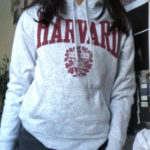 Harvard university hoodie only worn once.